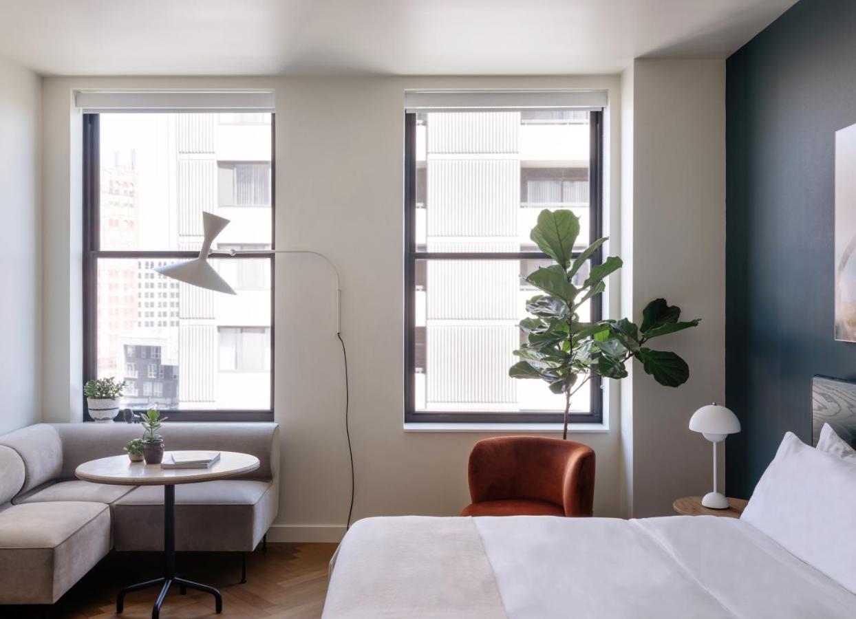 Roost Aparthotel 4*