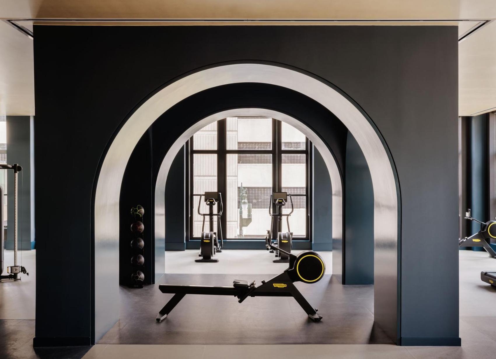 Roost Aparthotel